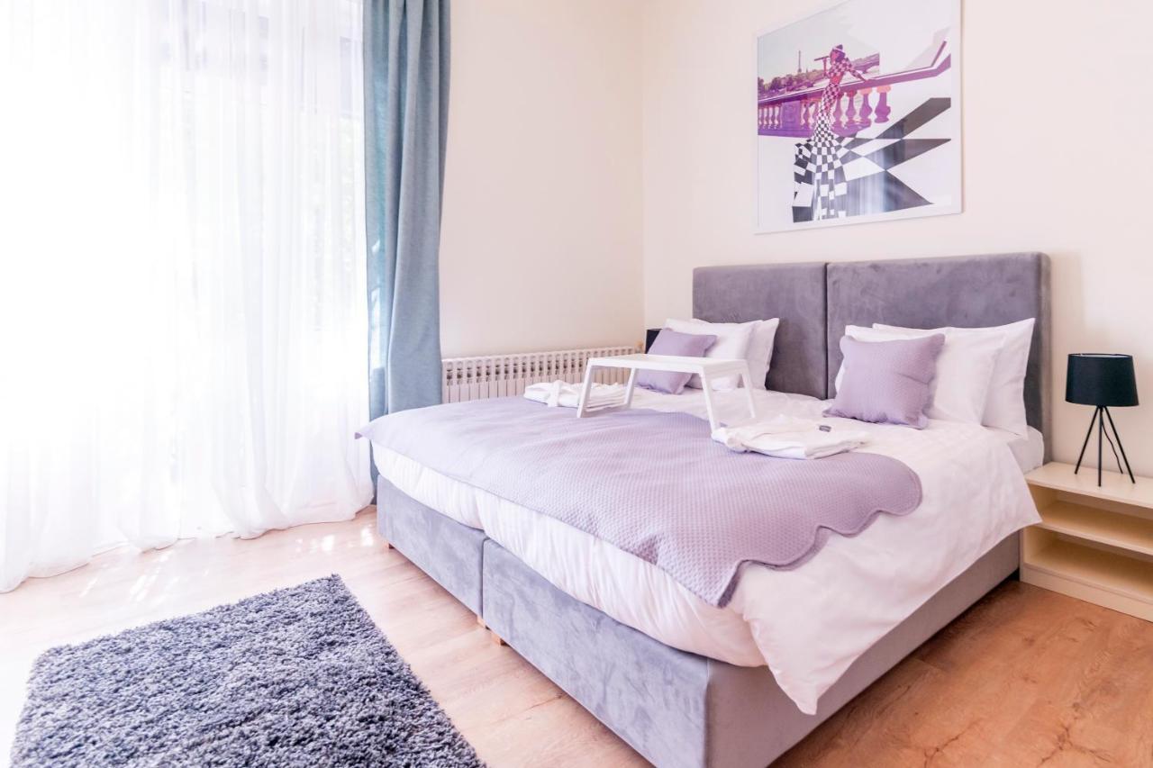 Jevrejska-Central Studio Novi Sad Extérieur photo